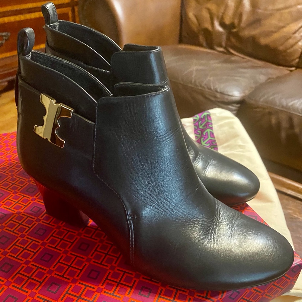 Tory Burch Black Gemini Link 70MM Bootie